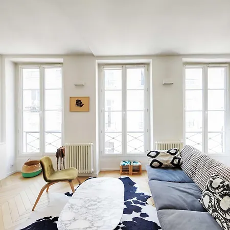 Modern 2br 4p - Sentier Parijs